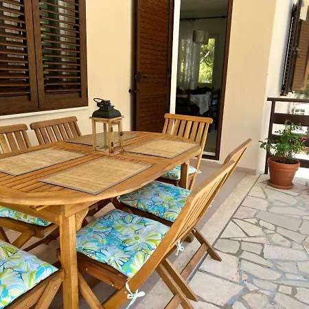 Villa Slatine Apartment Villa Slatine