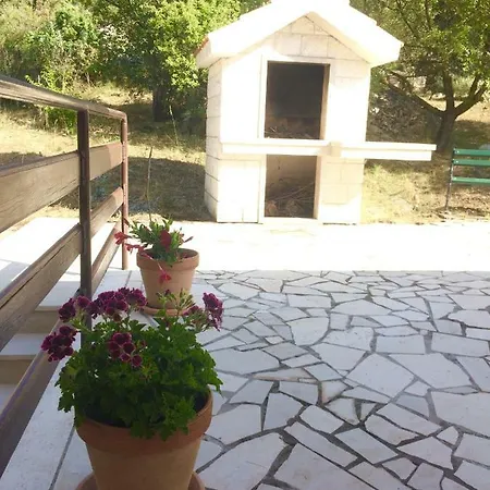Villa Villa Slatine apartment Slatine