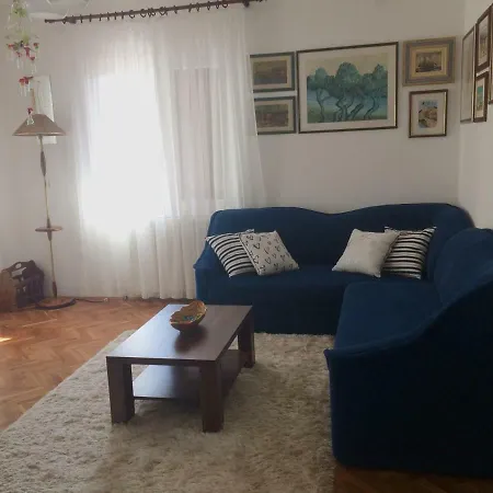Villa Slatine Apartment * Slatine